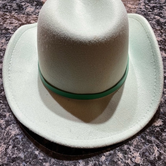 Vince camuto hat - Picture 5 of 5